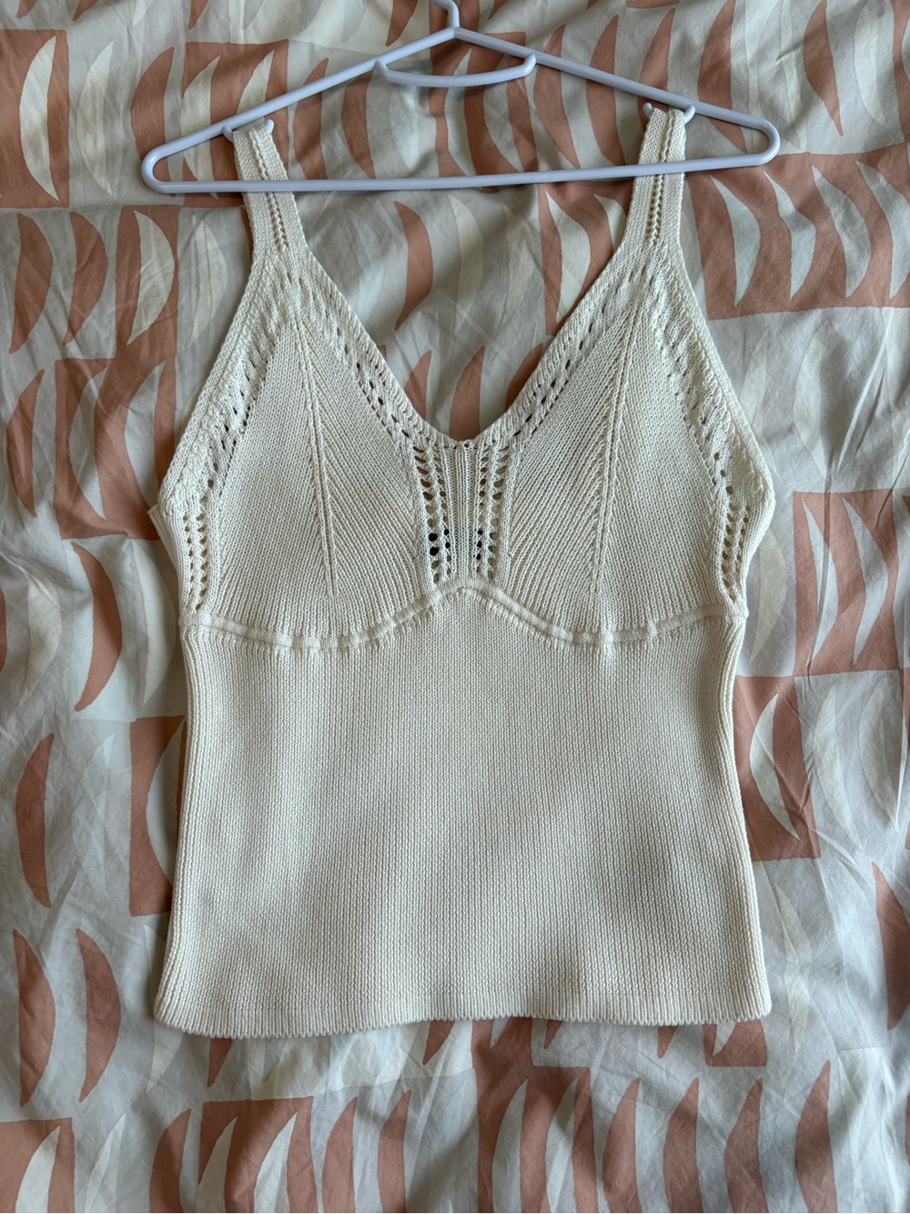 Gap Cream Knit V-Neck Tank Top
